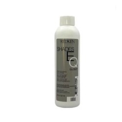 Redken Shades Eq Processing...