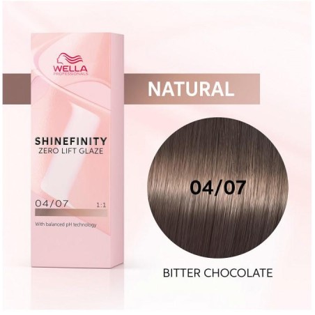 Wella Color Tinte Permanente Shinefinity 04.07 Color Castaño Medio Natural Marrón 60 Ml   Ref. 99350113552